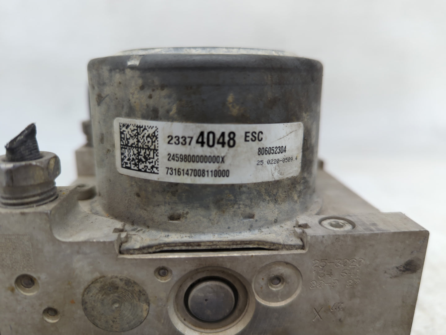 2016 Chevrolet Colorado ABS Pump Control Module Replacement P/N:23374048 Fits OEM Used Auto Parts - Oemusedautoparts1.com