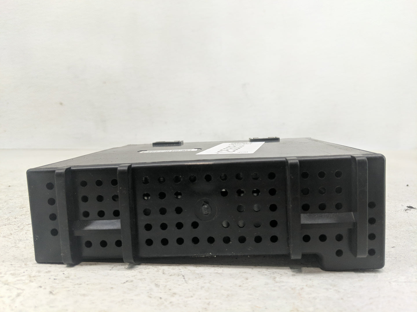 2016 Chevrolet Colorado Radio AM FM Cd Player Receiver Replacement P/N:23402908 Fits OEM Used Auto Parts - Oemusedautoparts1