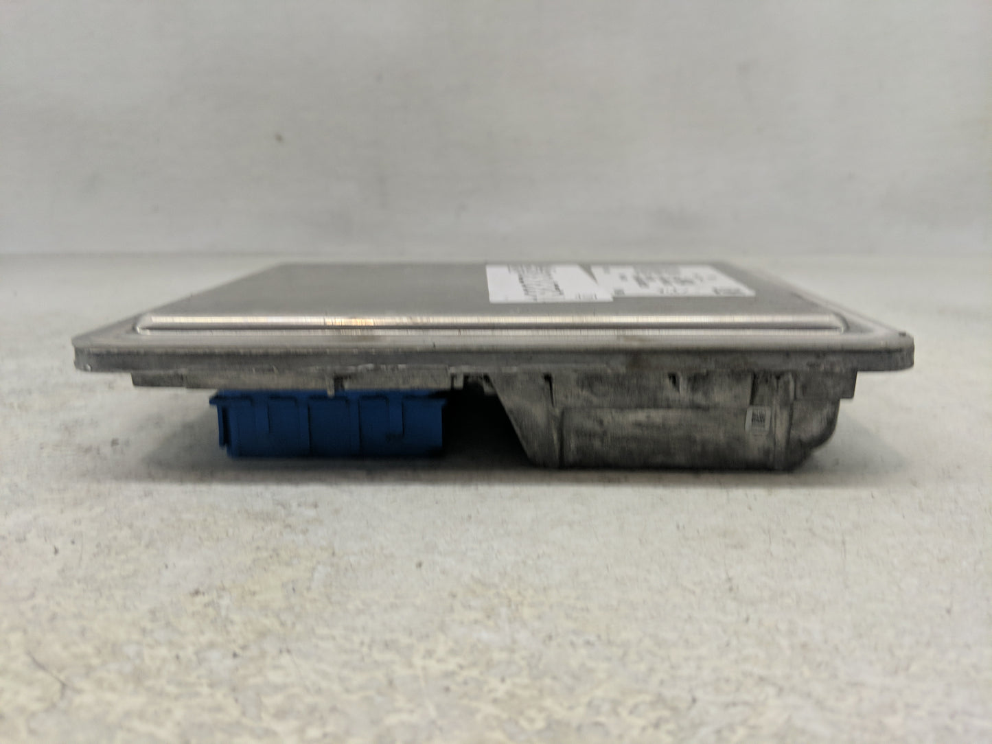 2015-2016 Chevrolet Colorado PCM Engine Control Computer ECU ECM PCU OEM P/N:811839393 12673585 Fits Fits 2015 2016 OEM Used