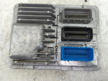 2015-2016 Chevrolet Colorado PCM Engine Control Computer ECU ECM PCU OEM P/N:12673585 12672502 Fits Fits 2015 2016 OEM Used 