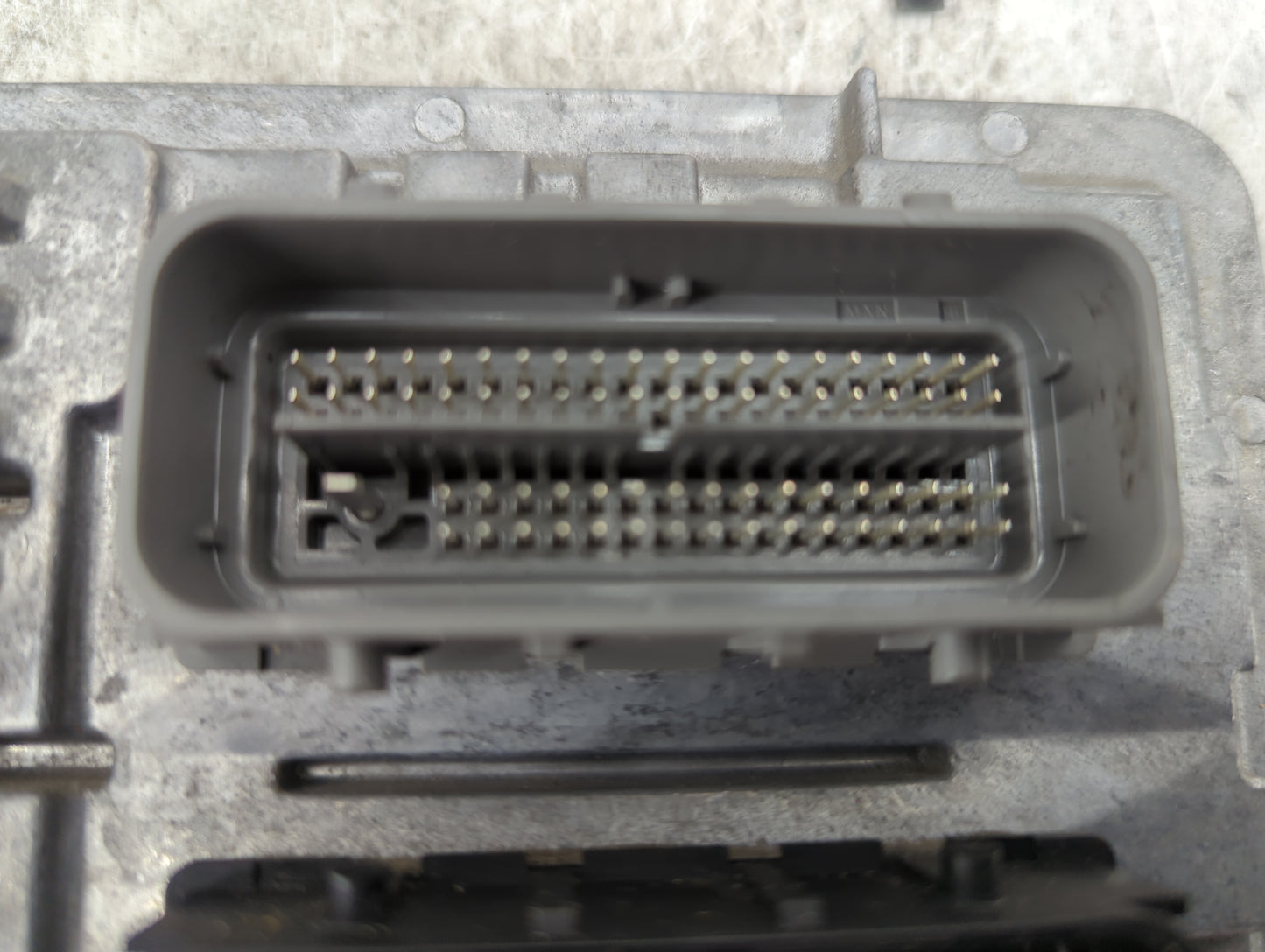 2015-2016 Chevrolet Colorado PCM Engine Control Computer ECU ECM PCU OEM P/N:12673585 12672502 Fits Fits 2015 2016 OEM Used 