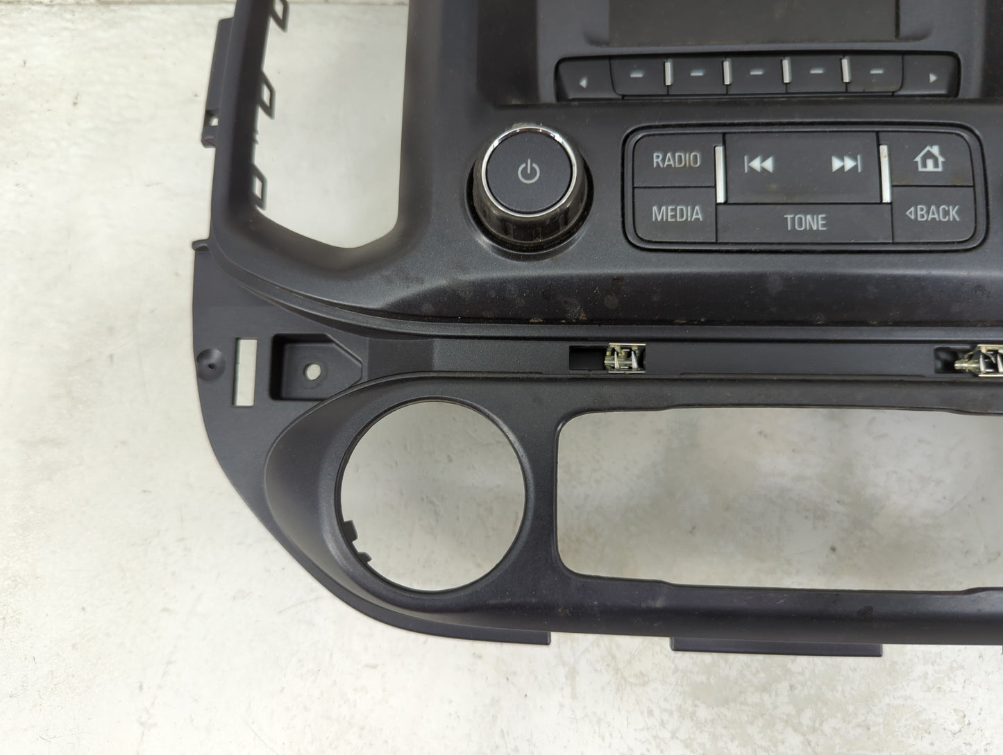 2015-2016 Chevrolet Colorado Radio Control Panel 1466236 - Oemusedautoparts1.com
