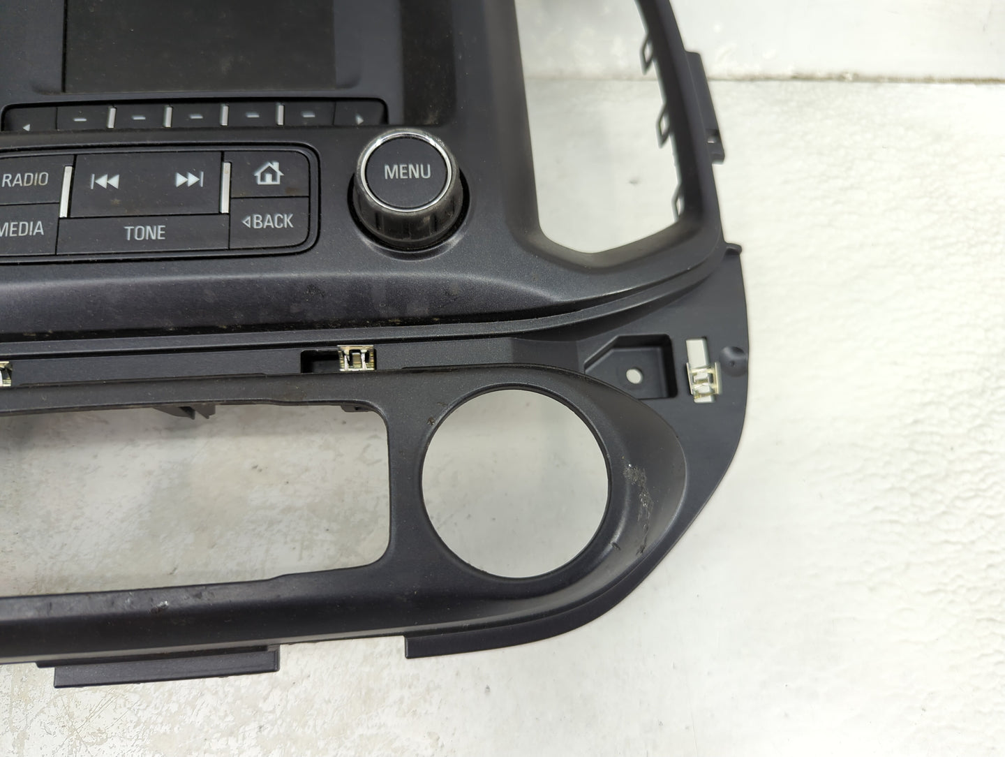 2015-2016 Chevrolet Colorado Radio Control Panel 1466236 - Oemusedautoparts1.com