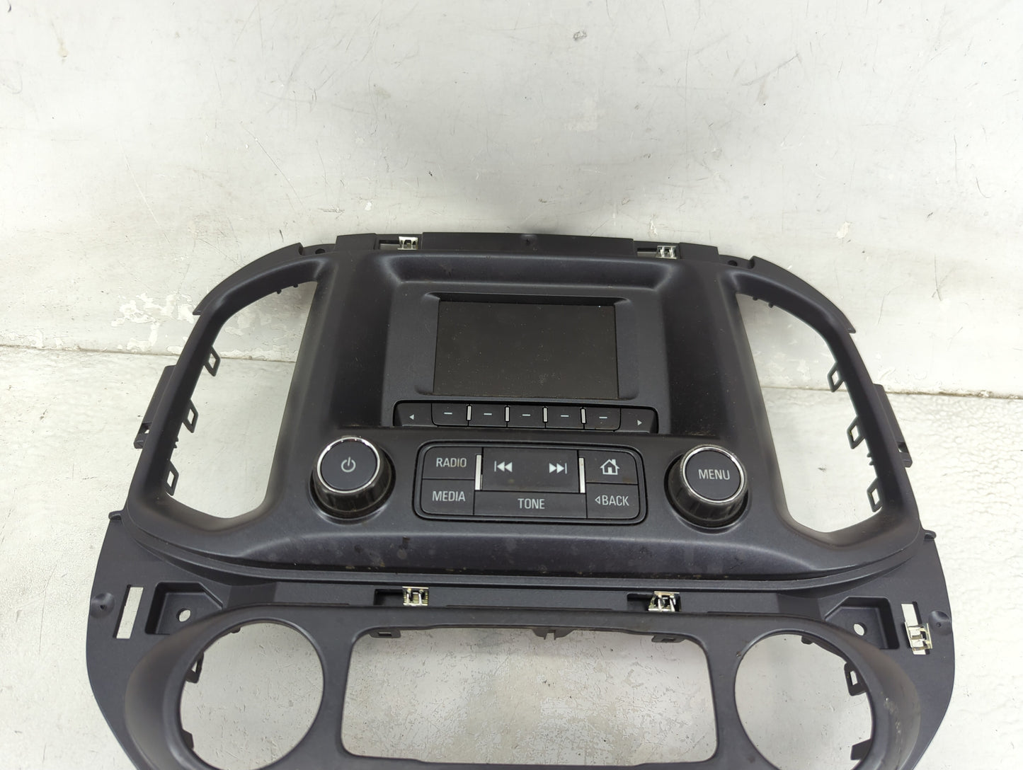 2015-2016 Chevrolet Colorado Radio Control Panel 1466236 - Oemusedautoparts1.com