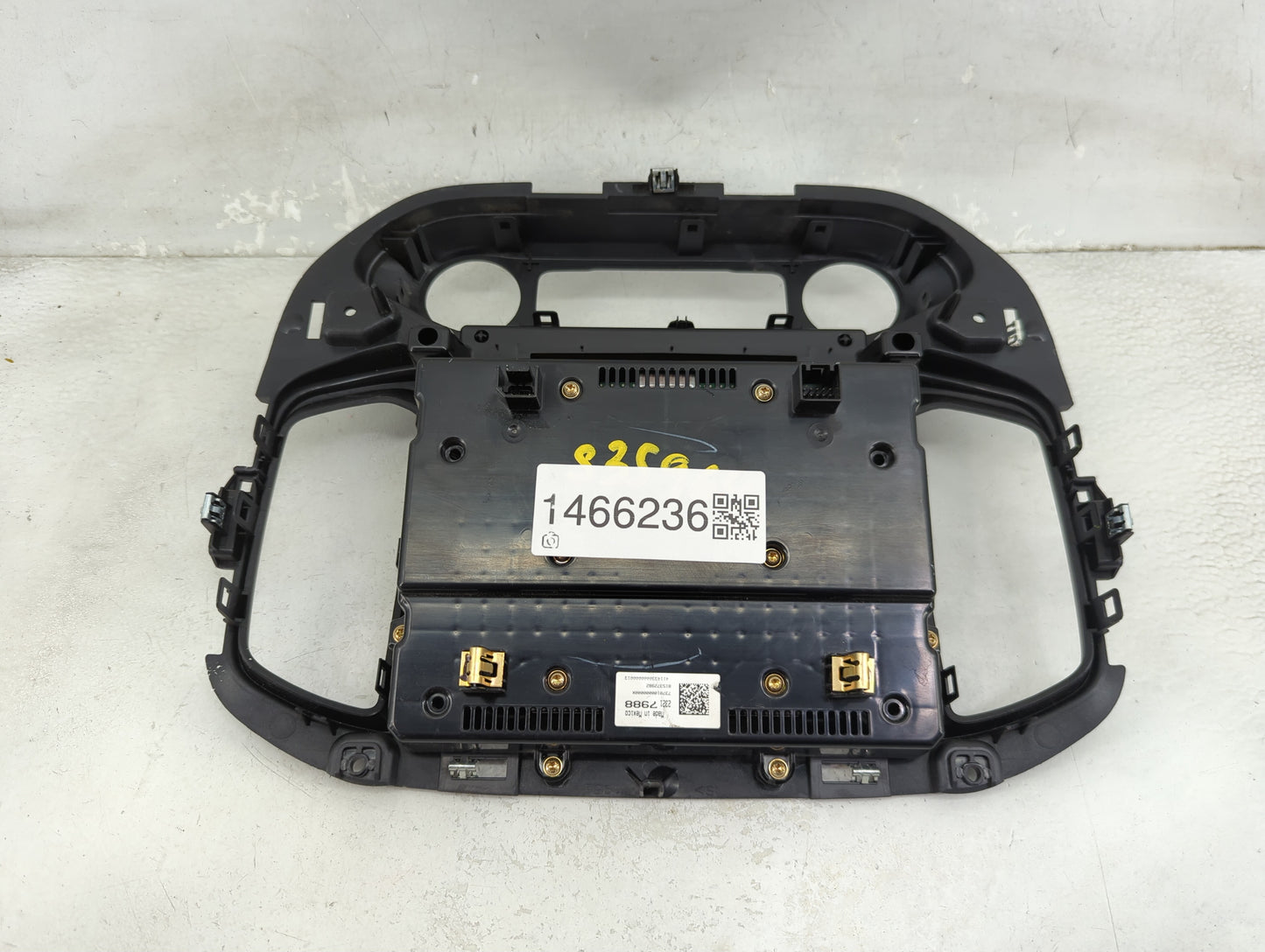 2015-2016 Chevrolet Colorado Radio Control Panel 1466236 - Oemusedautoparts1.com