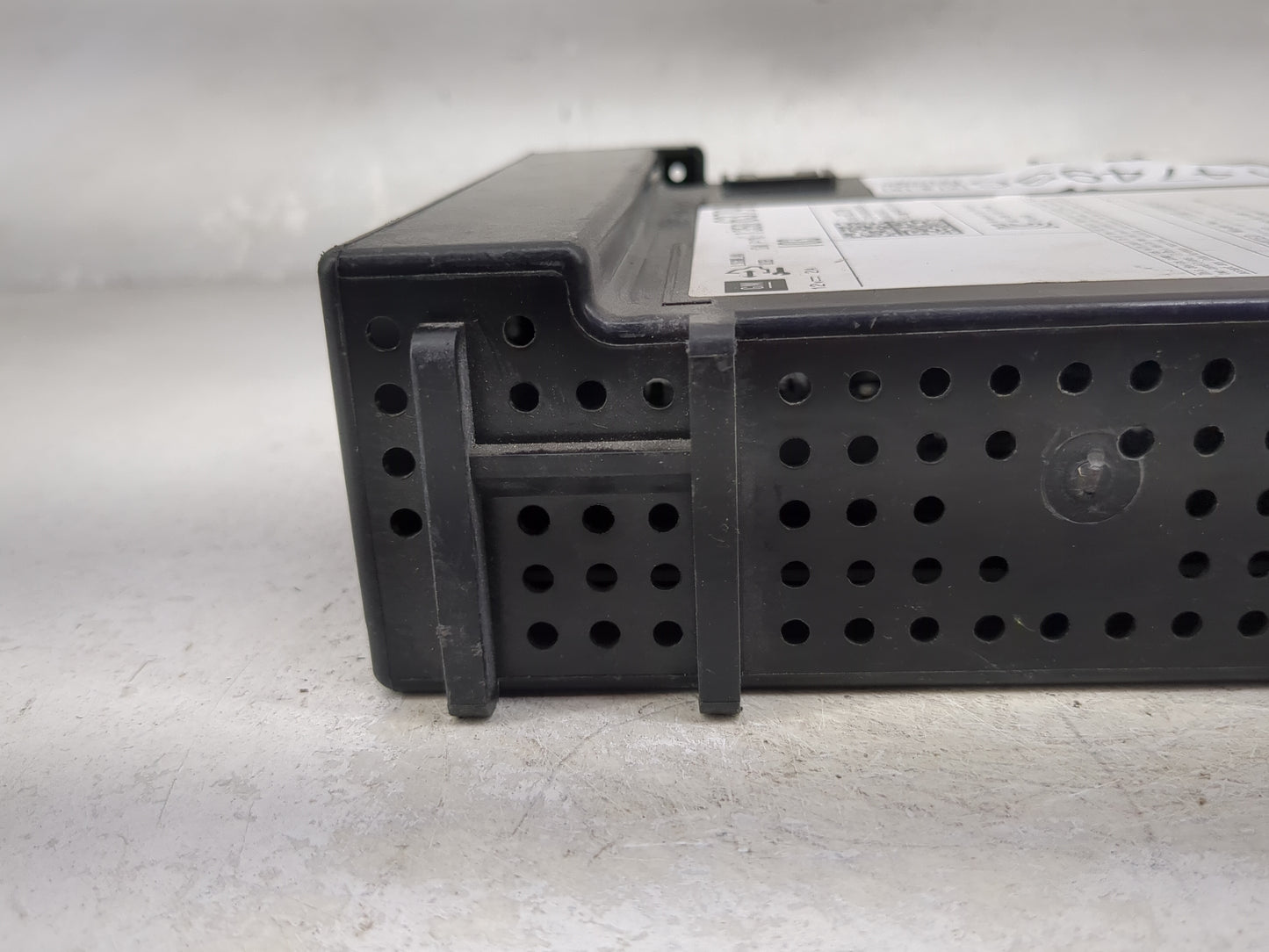 2016 Chevrolet Colorado Radio AM FM Cd Player Receiver Replacement P/N:13506379 Fits OEM Used Auto Parts - Oemusedautoparts1