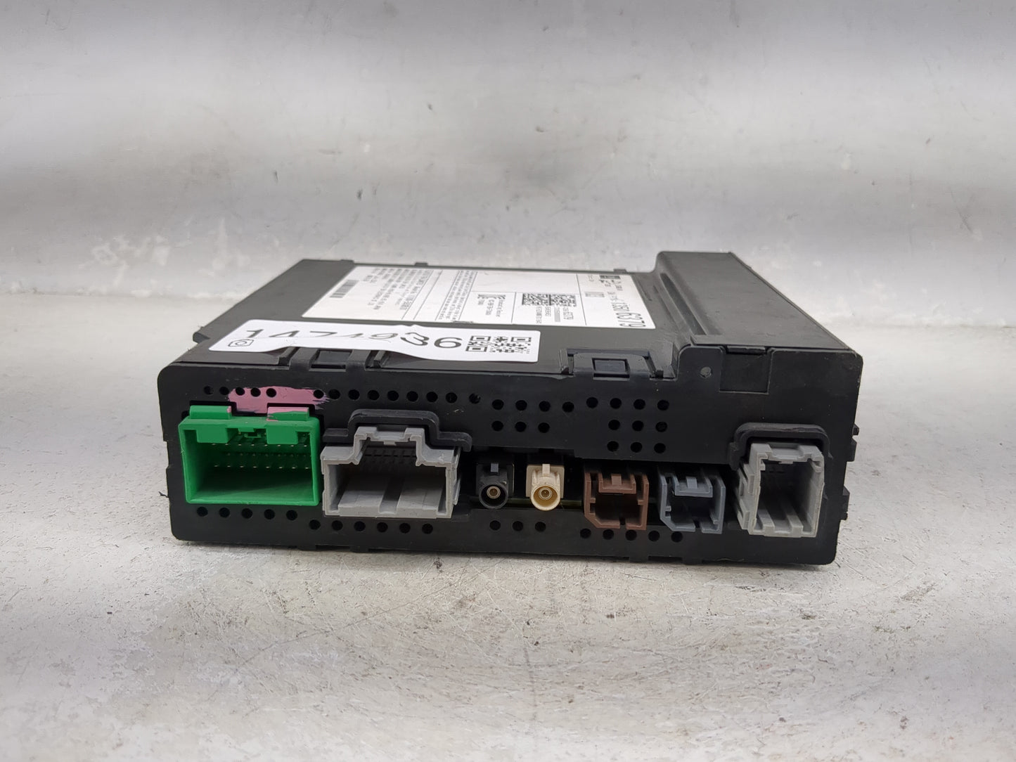 2016 Chevrolet Colorado Radio AM FM Cd Player Receiver Replacement P/N:13506379 Fits OEM Used Auto Parts - Oemusedautoparts1