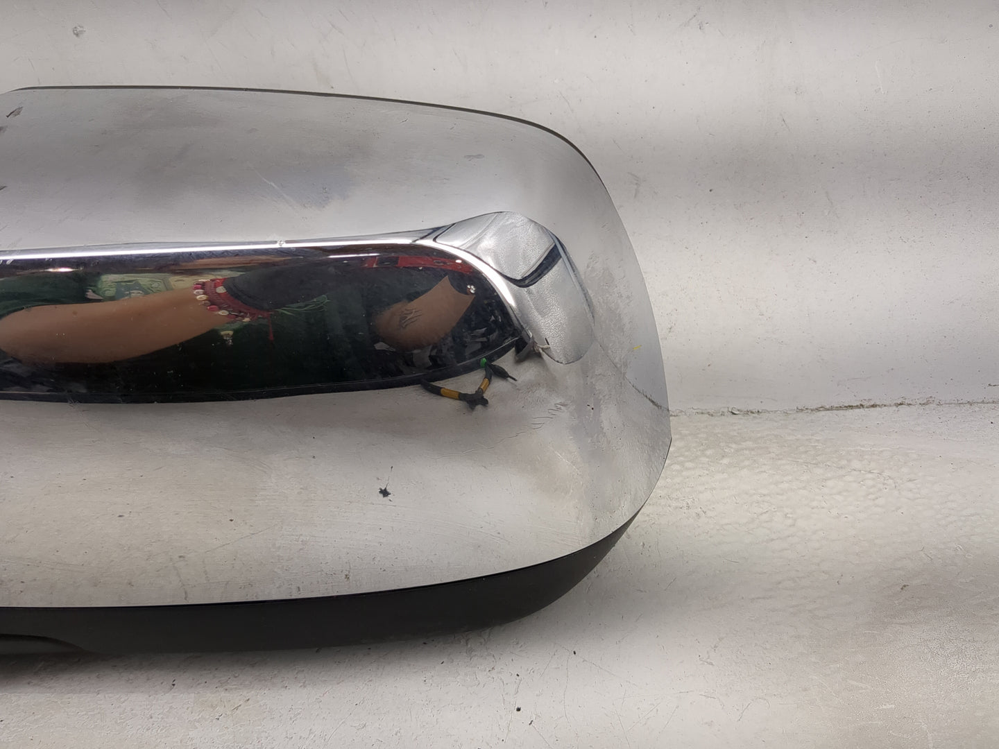 2015-2017 Chevrolet Colorado Passenger Side View Mirror - Right Door Mirror OEM Used - Oemusedautoparts1.com