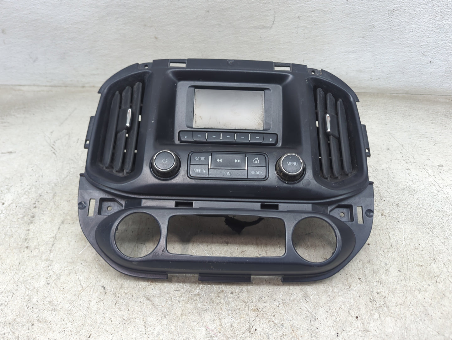 2015-2016 Chevrolet Colorado Radio Control Panel 1494472 - Oemusedautoparts1.com
