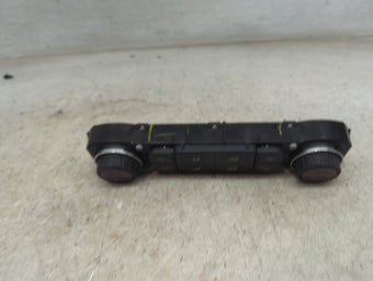 compare product 2015-2022 Chevrolet Colorado Climate Control Module Temperature AC/Heater Replacement P/N:813872982 21152500000000199 Fits OEM Used Auto Parts