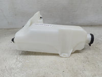 2015 Chevrolet Colorado Windshield Washer Fluid Reservoir Bottle Oem 1499460 - Oemusedautoparts1.com