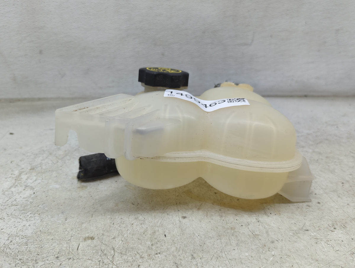 2015 Chevrolet Colorado Radiator Coolant Overflow Expansion Tank Bottle 1499463 - Oemusedautoparts1.com