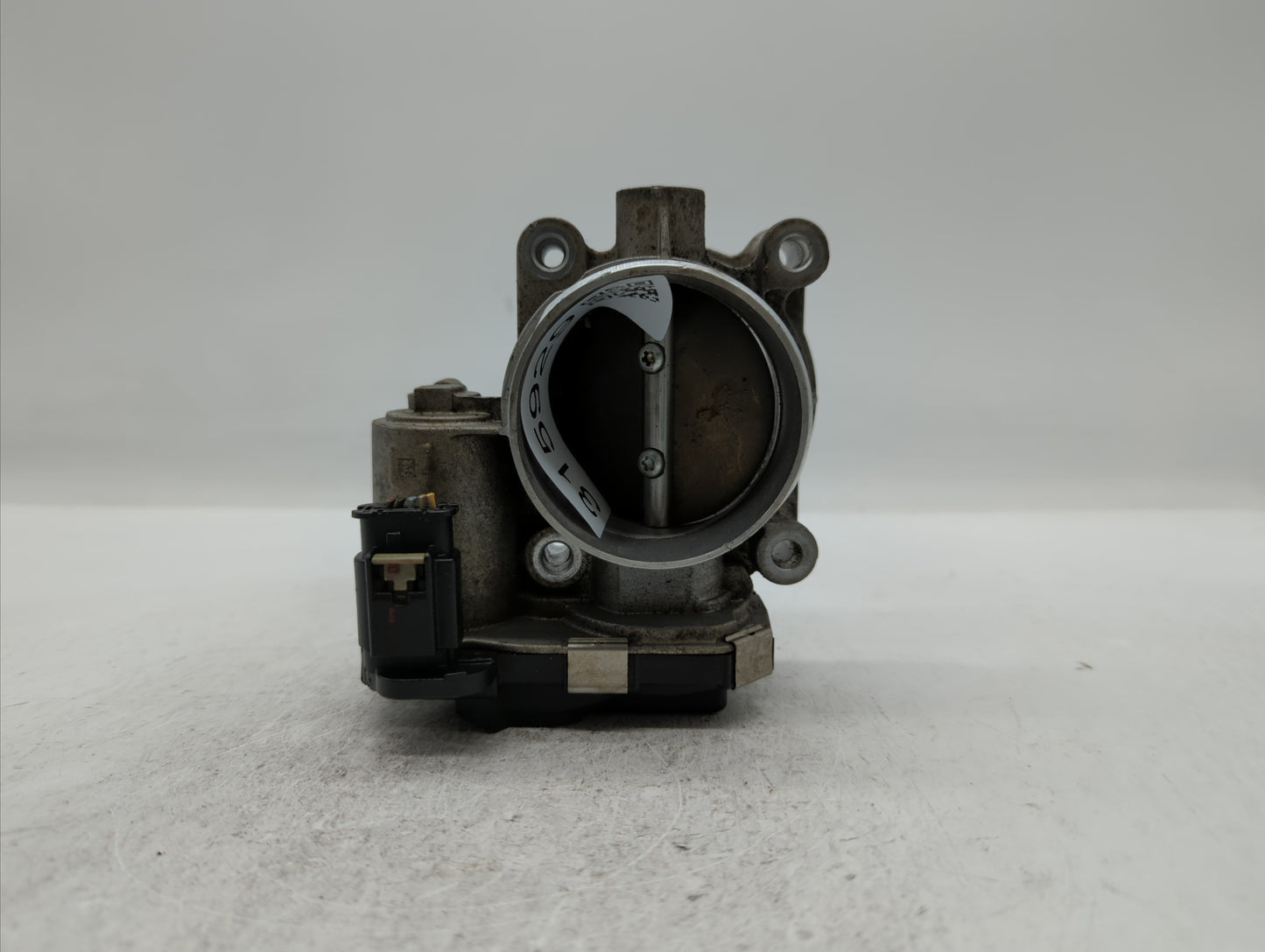 2016-2018 Chevrolet Colorado Throttle Body P/N:12670839AA 12627217DA Fits Fits 2016 2017 2018 2019 OEM Used Auto Parts - Oem