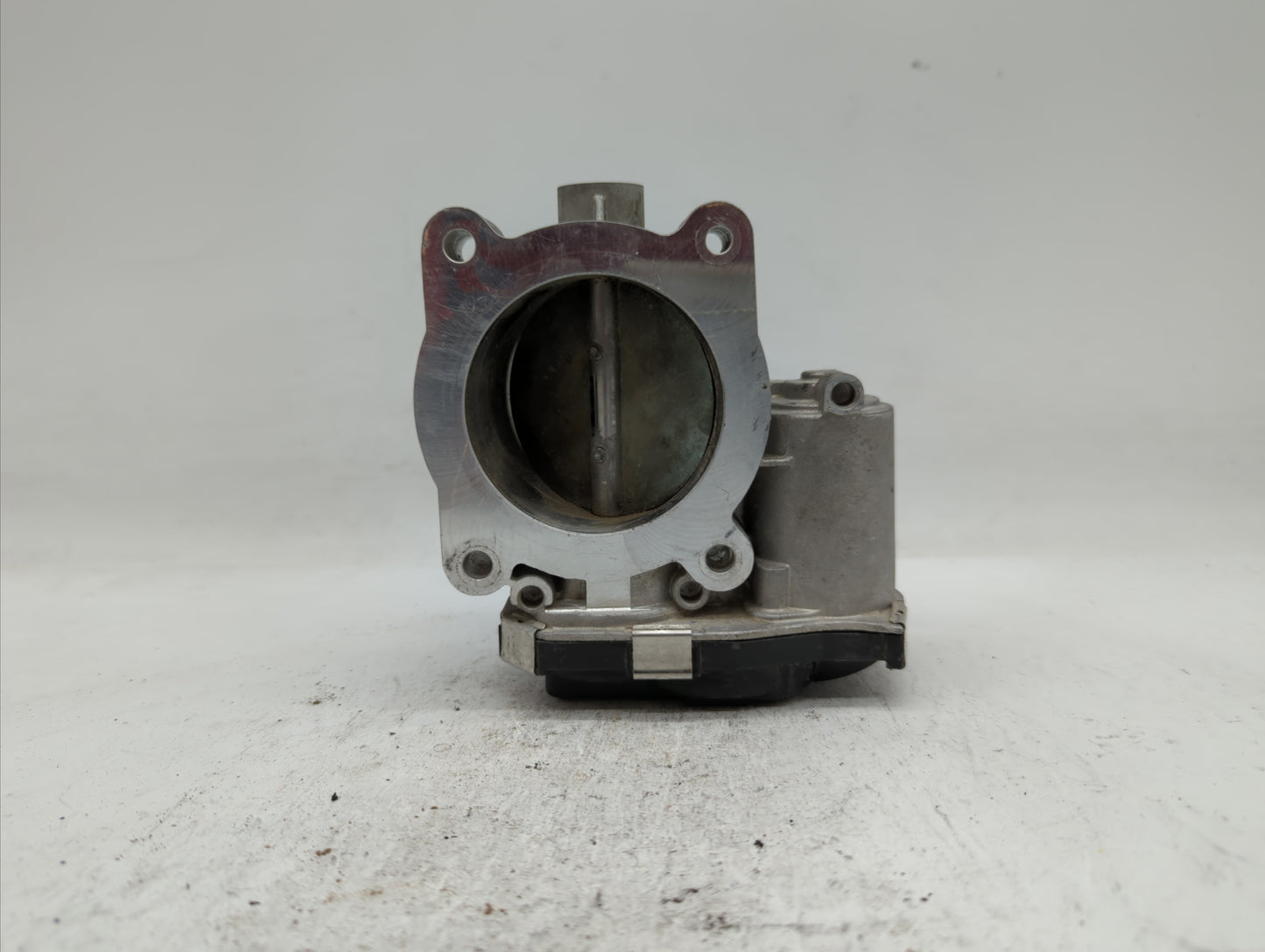 2016-2018 Chevrolet Colorado Throttle Body P/N:12670839AA 12627217DA Fits Fits 2016 2017 2018 2019 OEM Used Auto Parts - Oem