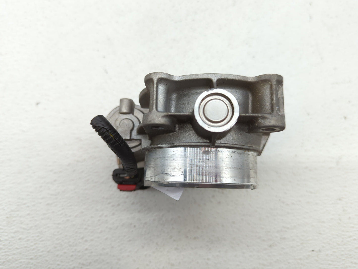 2015-2016 Chevrolet Colorado Throttle Body P/N:12632172BA 12670981AA Fits Fits 2012 2013 2014 2015 2016 2017 2018 2019 OEM U