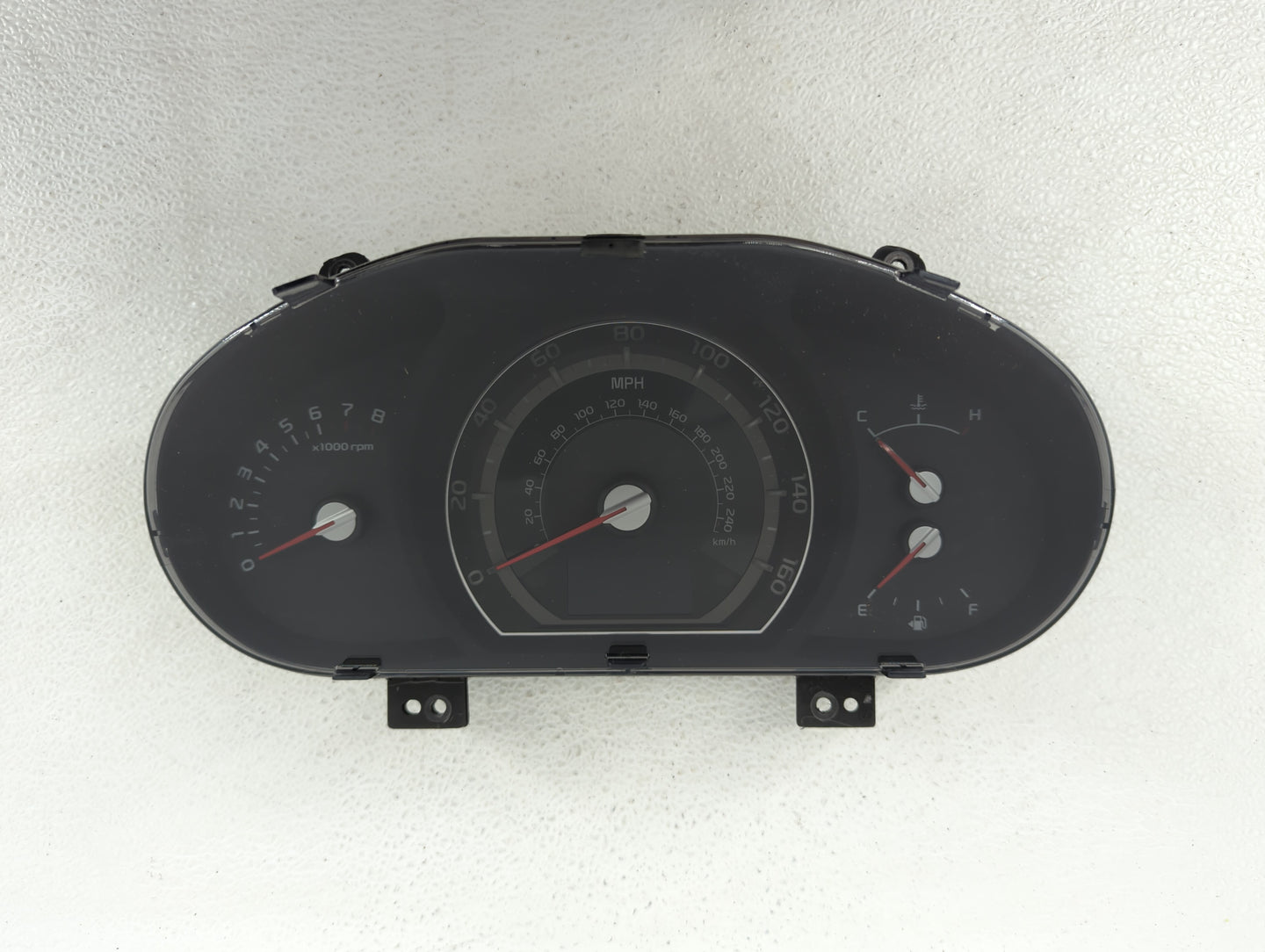 2015 Chevrolet Colorado Instrument Cluster Speedometer Gauges P/N:94021-3W020 Fits OEM Used Auto Parts - Oemusedautoparts1.c