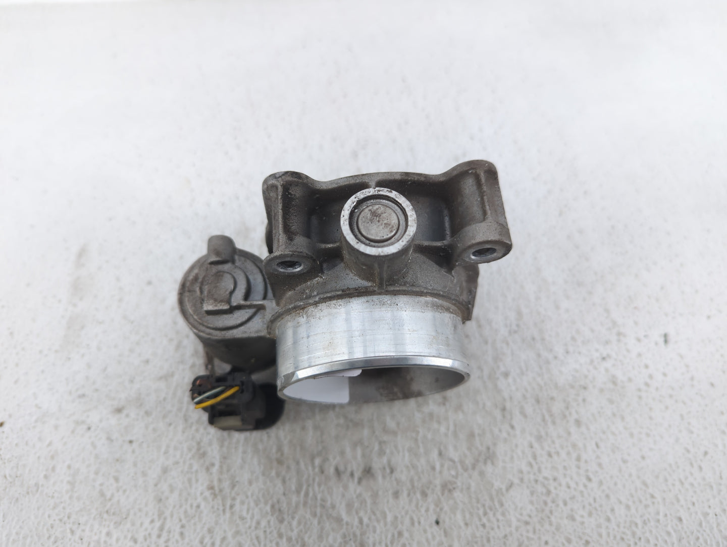 2016-2022 Chevrolet Colorado Throttle Body P/N:12627217DA Fits Fits 2016 2017 2018 2019 2020 2021 2022 OEM Used Auto Parts -