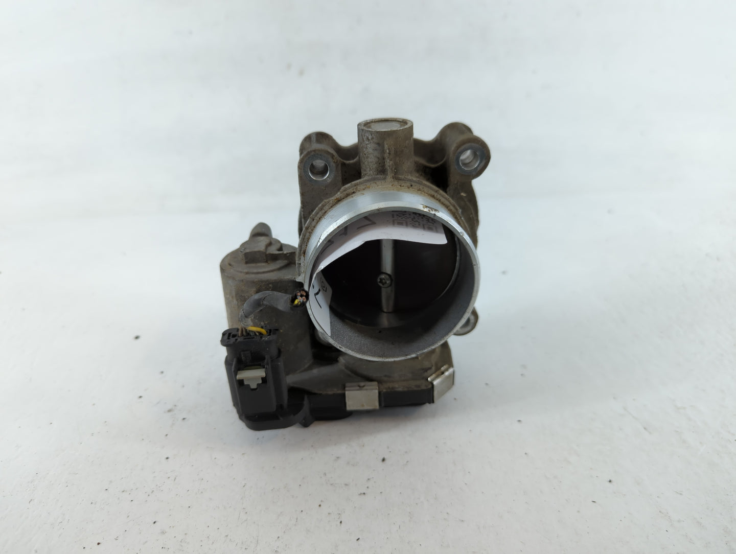 2016-2022 Chevrolet Colorado Throttle Body P/N:12670839AA Fits Fits 2016 2017 2018 2019 2020 2021 2022 OEM Used Auto Parts -