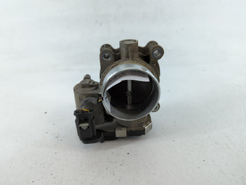 2016-2022 Chevrolet Colorado Throttle Body P/N:12670839AA Fits Fits 2016 2017 2018 2019 2020 2021 2022 OEM Used Auto Parts -