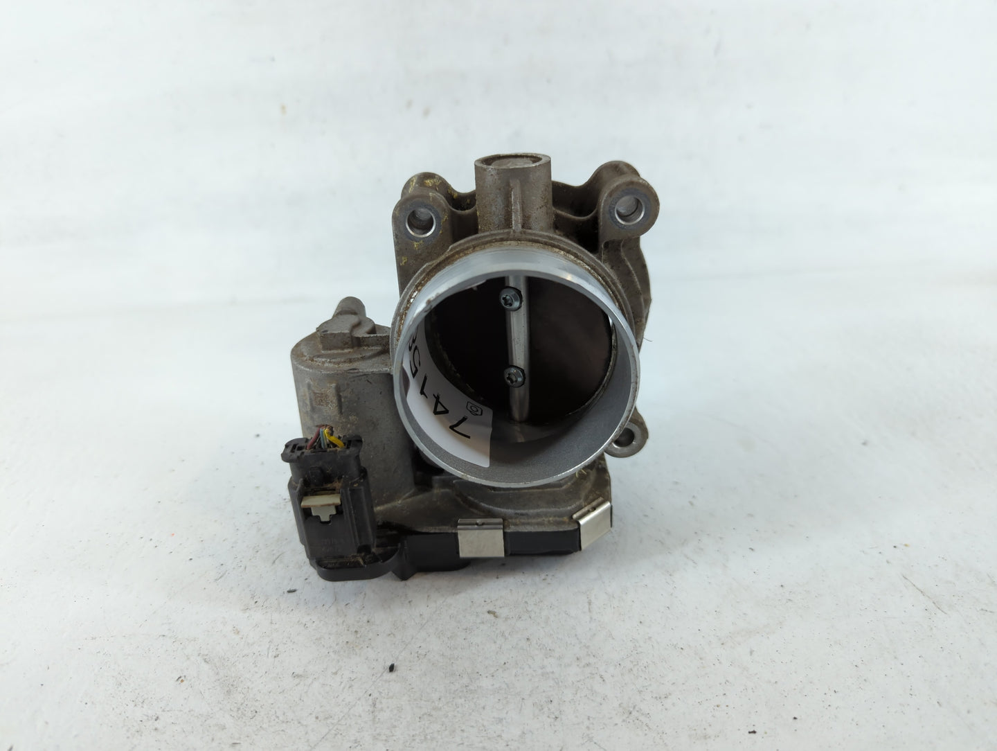2016-2022 Chevrolet Colorado Throttle Body P/N:12670839AA Fits Fits 2016 2017 2018 2019 2020 2021 2022 OEM Used Auto Parts -