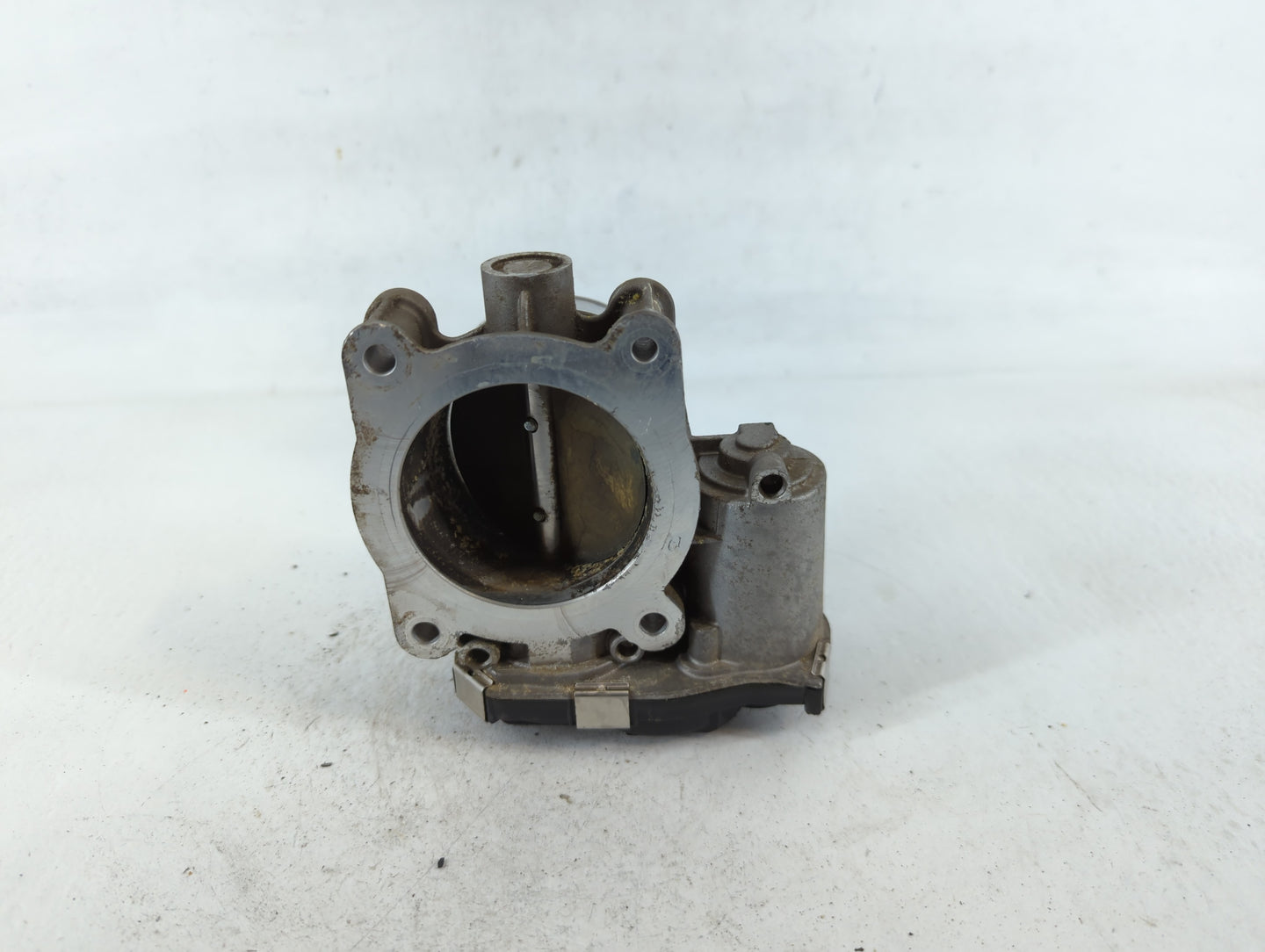 2016-2022 Chevrolet Colorado Throttle Body P/N:12670839AA Fits Fits 2016 2017 2018 2019 2020 2021 2022 OEM Used Auto Parts -
