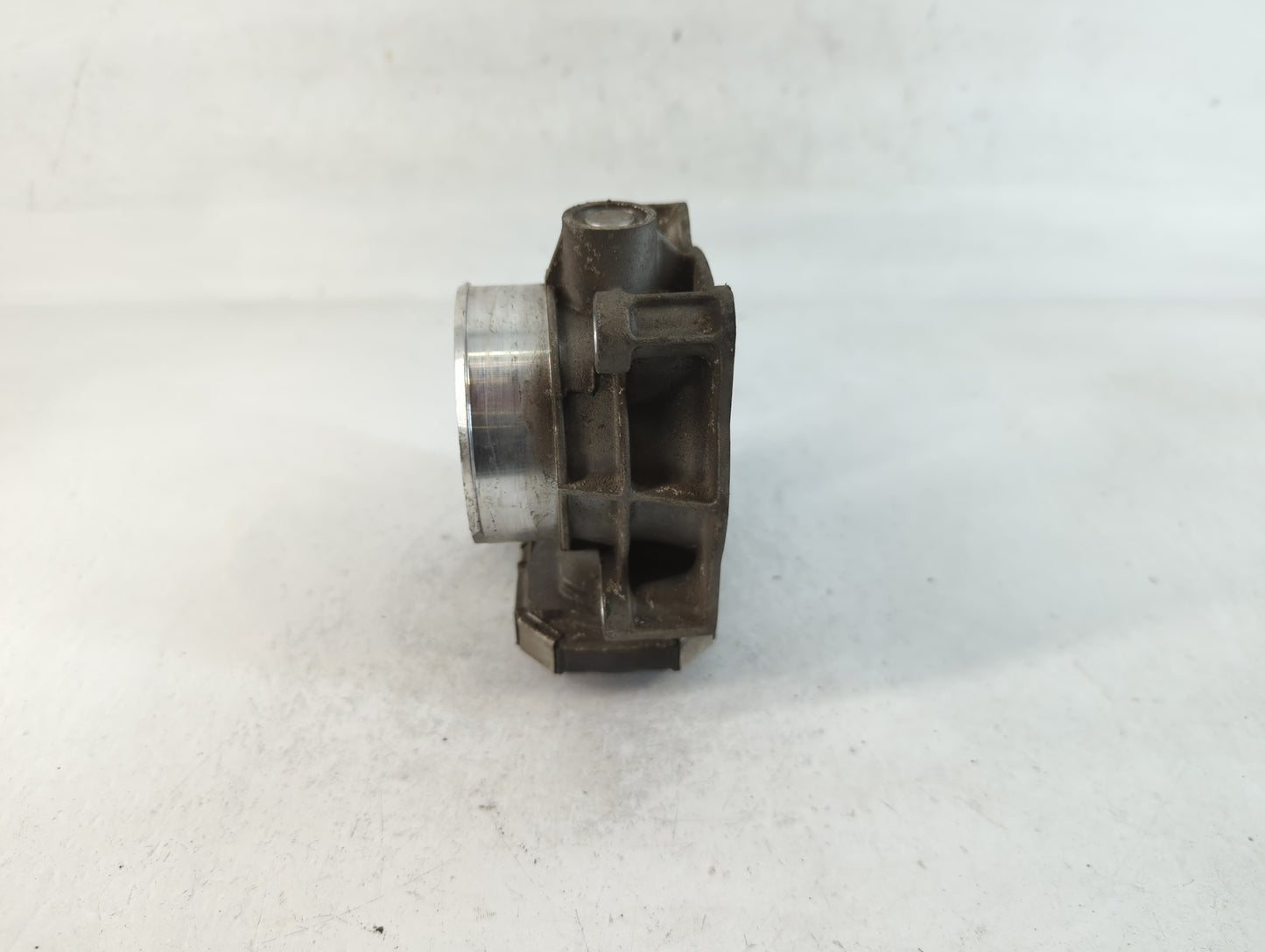 2016-2022 Chevrolet Colorado Throttle Body P/N:12627217DA Fits Fits 2016 2017 2018 2019 2020 2021 2022 OEM Used Auto Parts -