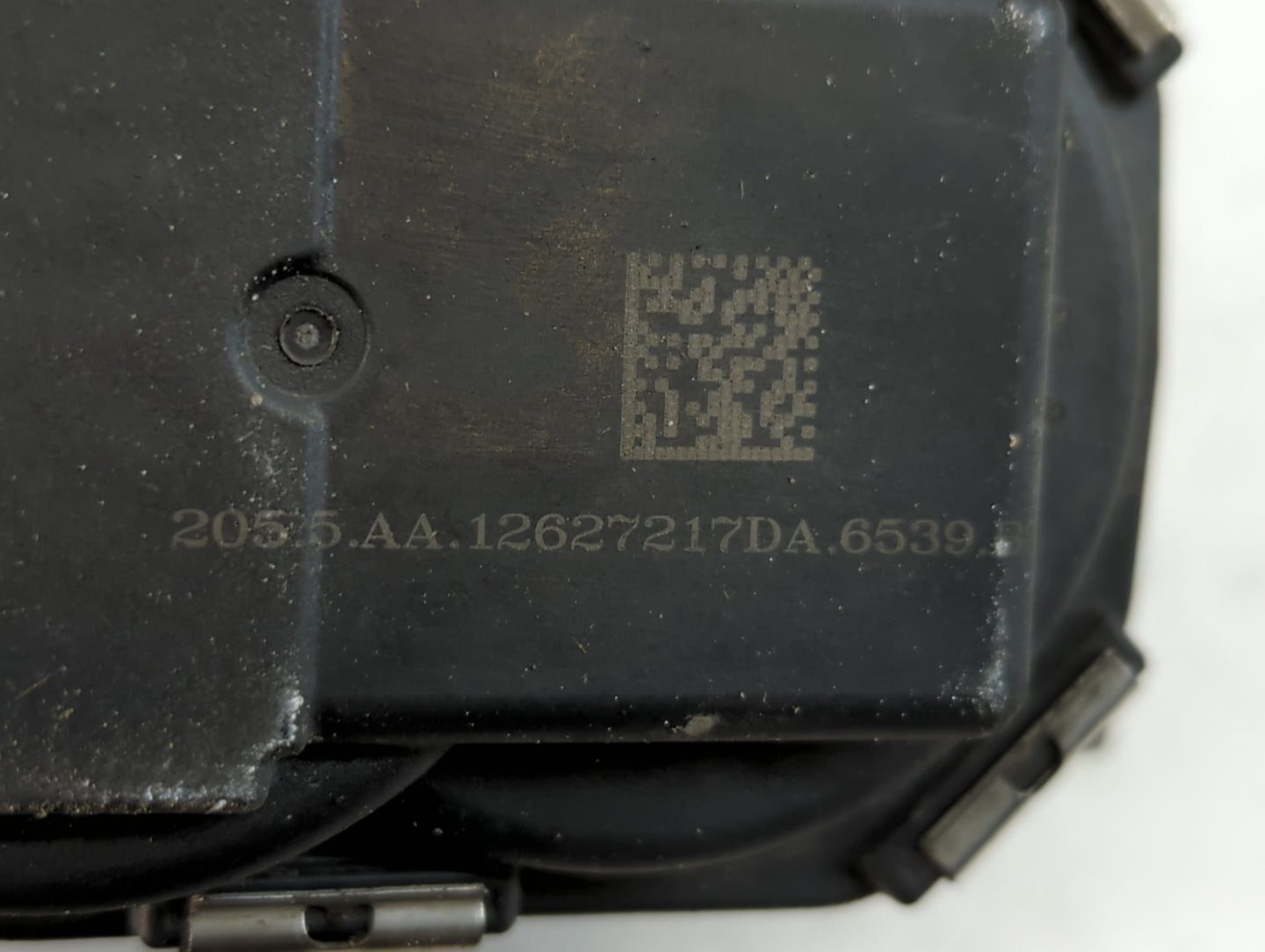 2016-2022 Chevrolet Colorado Throttle Body P/N:12627217DA Fits Fits 2016 2017 2018 2019 2020 2021 2022 OEM Used Auto Parts -