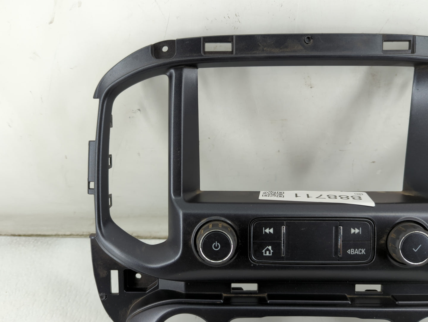 2015-2016 Chevrolet Colorado Radio AM FM Cd Player Receiver Replacement P/N:20234 Fits Fits 2015 2016 OEM Used Auto Parts - 