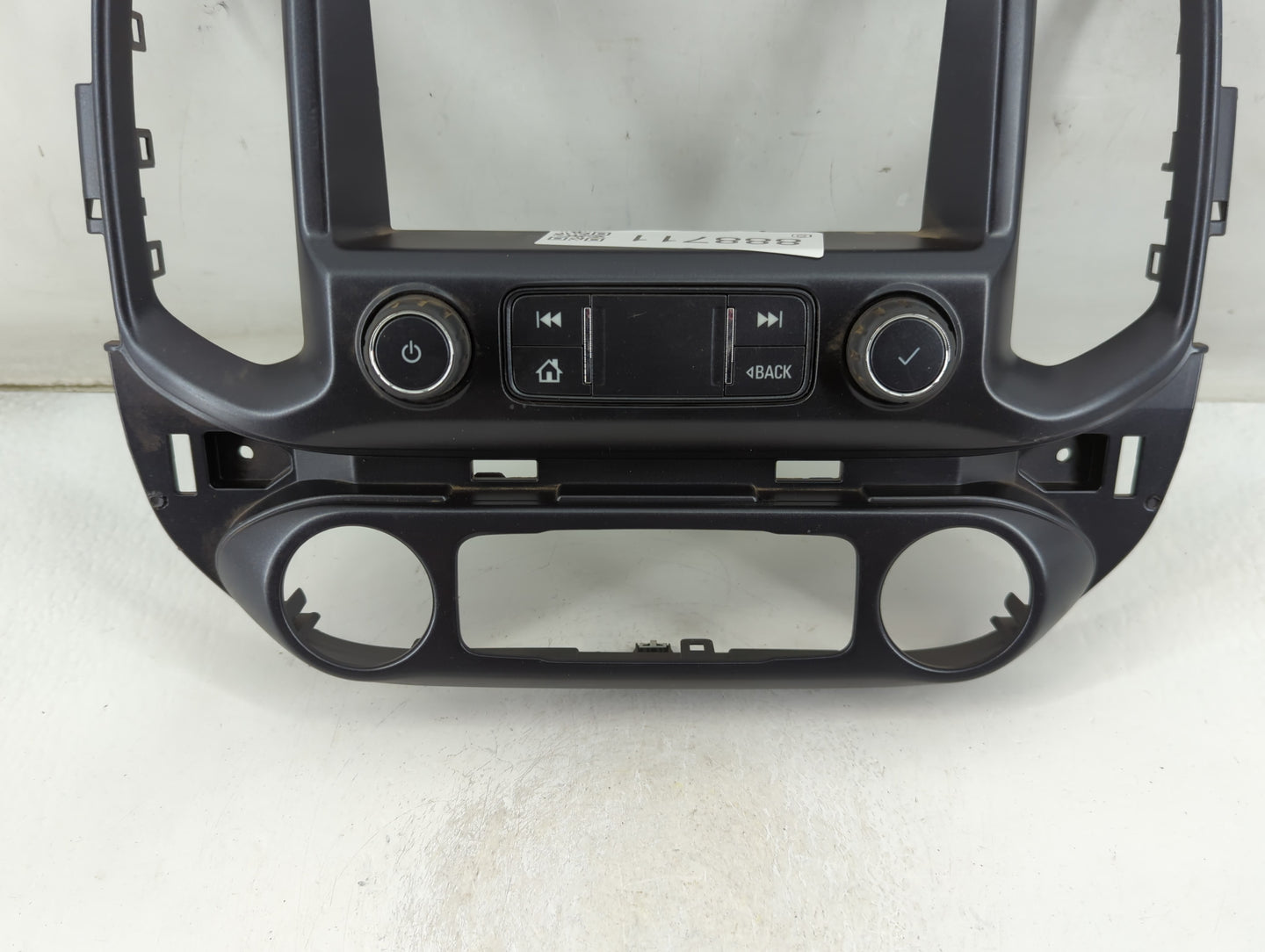 2015-2016 Chevrolet Colorado Radio AM FM Cd Player Receiver Replacement P/N:20234 Fits Fits 2015 2016 OEM Used Auto Parts - 