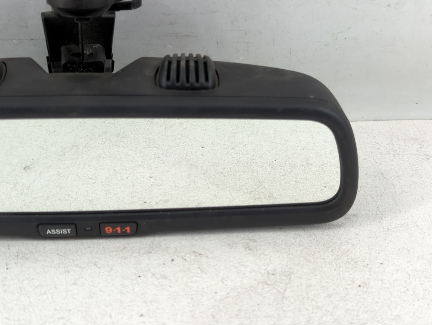 2011-2016 Chevrolet Cruze Interior Rear View Mirror Replacement OEM P/N:E11028018 Fits OEM Used Auto Parts - Oemusedautopart