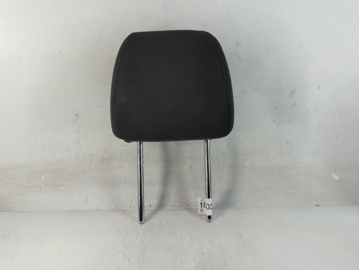 2016-2018 Chevrolet Cruze Headrest Head Rest Front Driver Passenger Seat Fits Fits 2016 2017 2018 OEM Used Auto Parts - Oemu