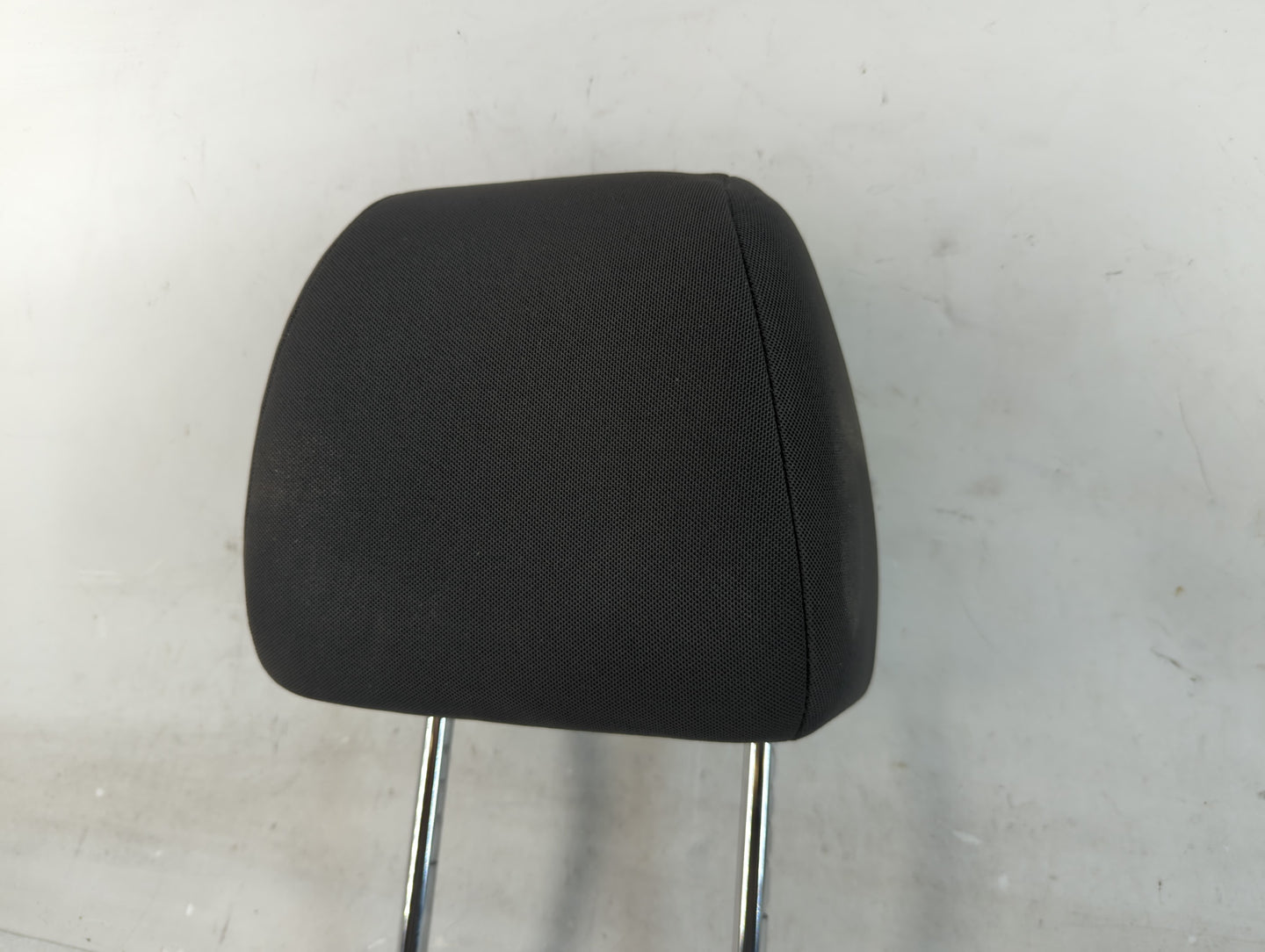2016-2018 Chevrolet Cruze Headrest Head Rest Front Driver Passenger Seat Fits Fits 2016 2017 2018 OEM Used Auto Parts - Oemu