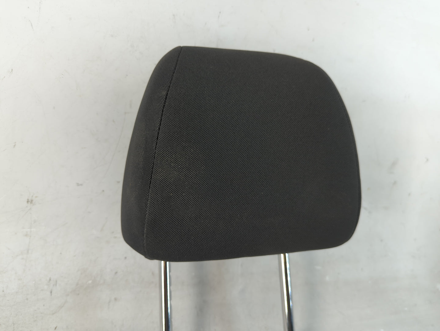 2016-2018 Chevrolet Cruze Headrest Head Rest Front Driver Passenger Seat Fits Fits 2016 2017 2018 OEM Used Auto Parts - Oemu