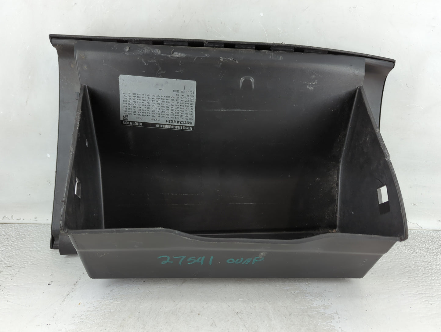 2016 Chevrolet Cruze Passenger Glove Box Door Storage Compartment 1071674 - Oemusedautoparts1.com