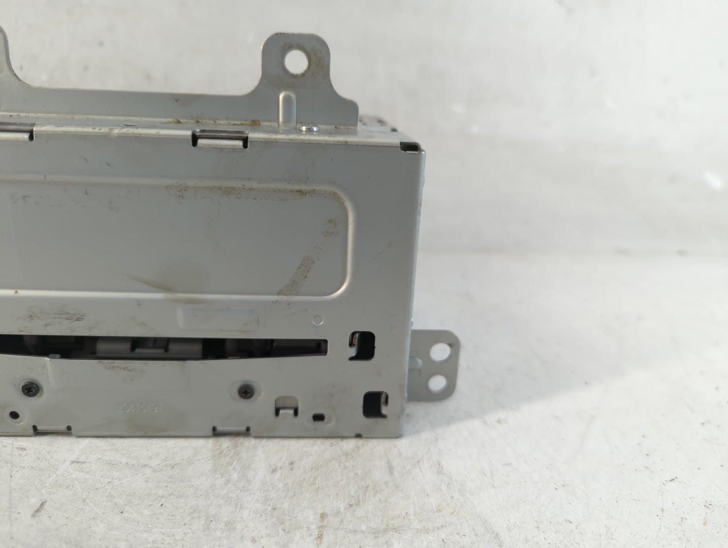 2013-2016 Chevrolet Cruze Radio AM FM Cd Player Receiver Replacement P/N:22976137 Fits Fits 2013 2014 2015 2016 OEM Used Aut