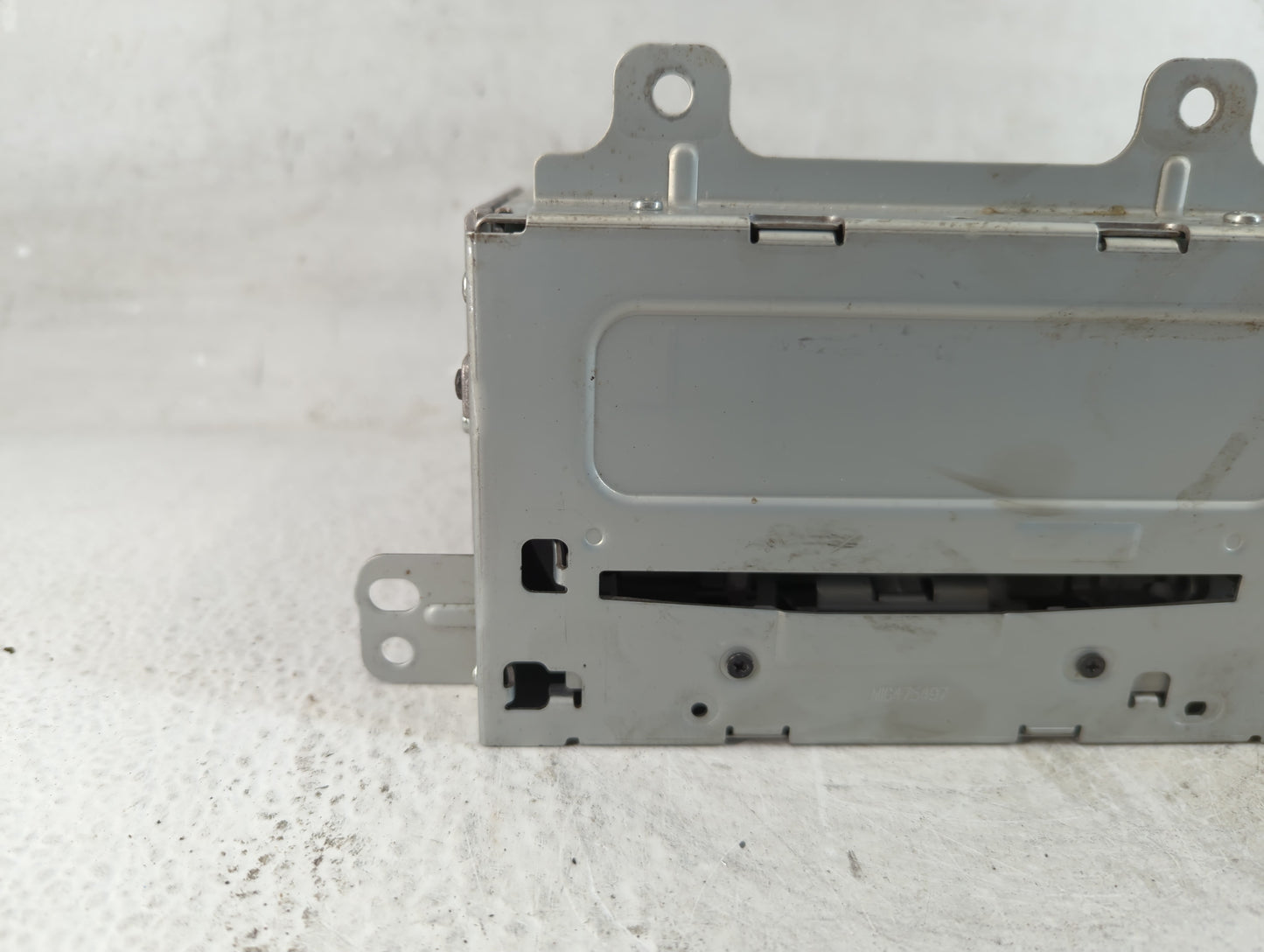 2013-2016 Chevrolet Cruze Radio AM FM Cd Player Receiver Replacement P/N:22976137 Fits Fits 2013 2014 2015 2016 OEM Used Aut