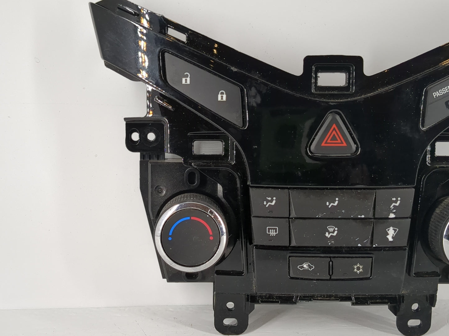 2016-2018 Chevrolet Cruze Climate Control Module Temperature AC/Heater Replacement P/N:95146207 Fits Fits 2016 2017 2018 OEM