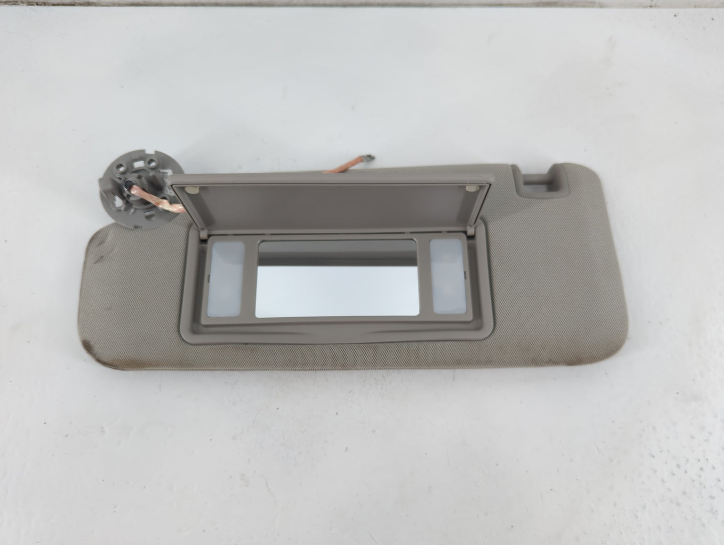 2011-2016 Chevrolet Cruze Sun Visor Shade Replacement Driver Left Mirror Fits Fits 2011 2012 2013 2014 2015 2016 OEM Used Au