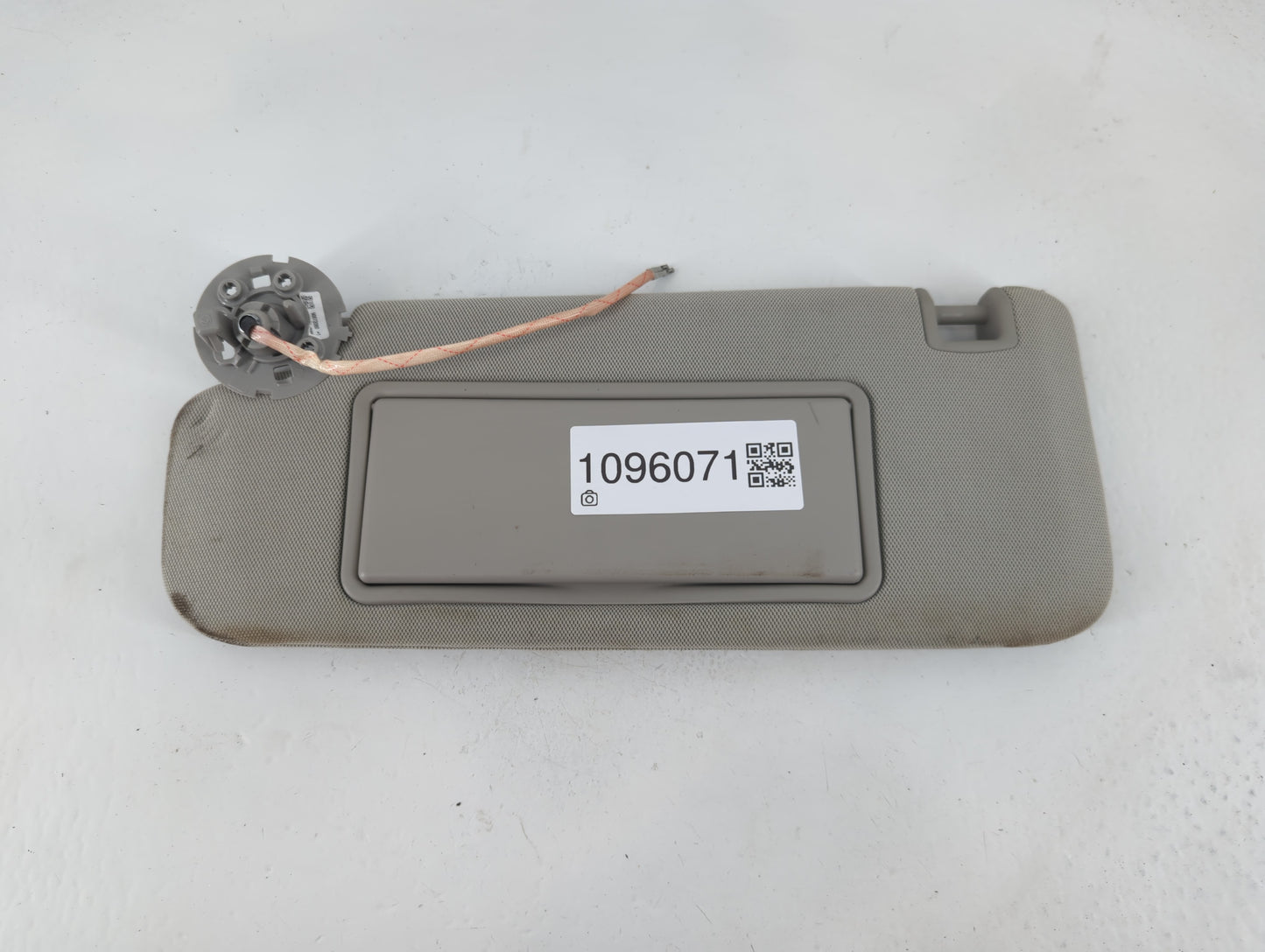 2011-2016 Chevrolet Cruze Sun Visor Shade Replacement Driver Left Mirror Fits Fits 2011 2012 2013 2014 2015 2016 OEM Used Au