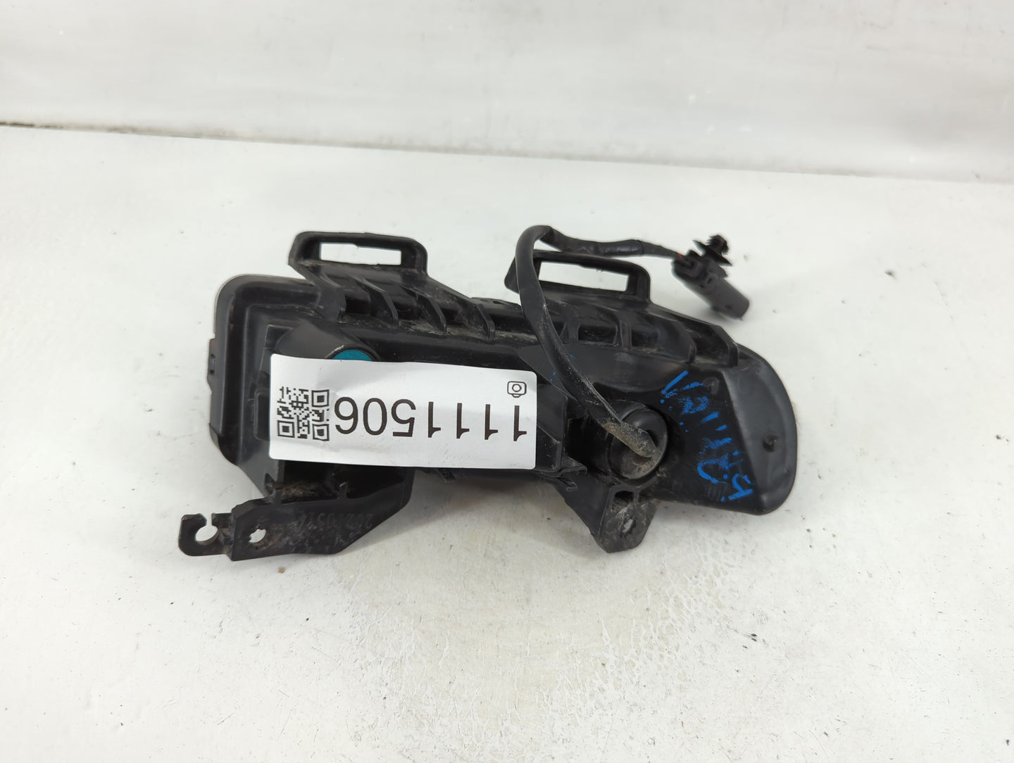 2015-2016 Chevrolet Cruze Passenger Right Oem Front Light Lamp - Oemusedautoparts1.com