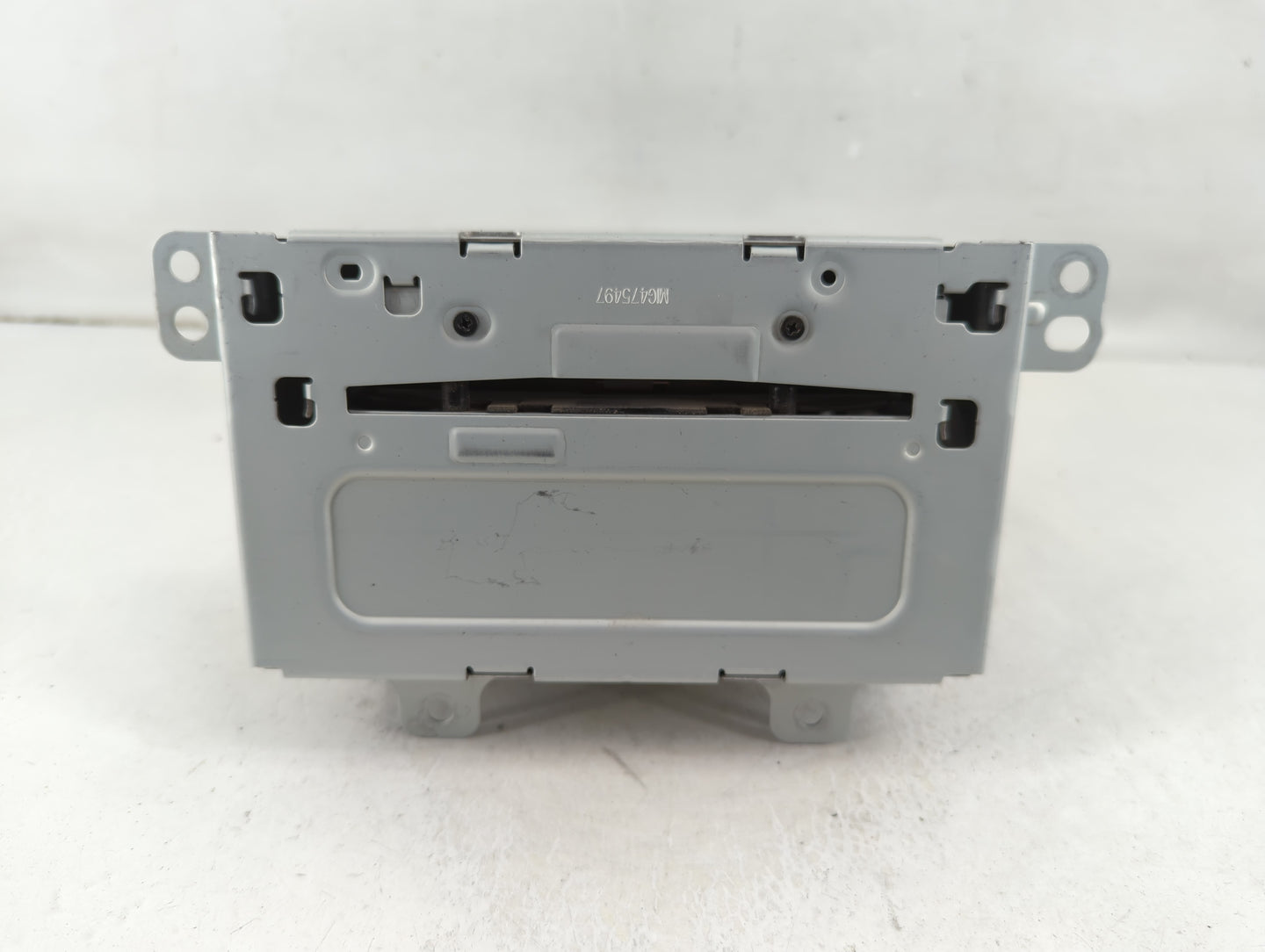 2016 Chevrolet Cruze Radio AM FM Cd Player Receiver Replacement P/N:22976137 Fits OEM Used Auto Parts - Oemusedautoparts1.co