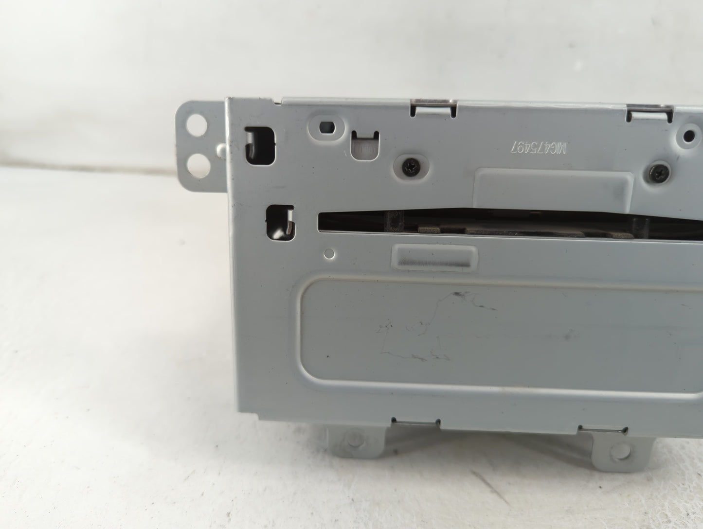 2016 Chevrolet Cruze Radio AM FM Cd Player Receiver Replacement P/N:22976137 Fits OEM Used Auto Parts - Oemusedautoparts1.co
