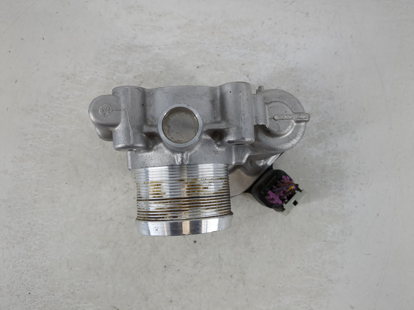 2011-2016 Chevrolet Cruze Throttle Body P/N:55 565 489 Fits Fits 2011 2012 2013 2014 2015 2016 2017 2018 2019 2020 2021 OEM 