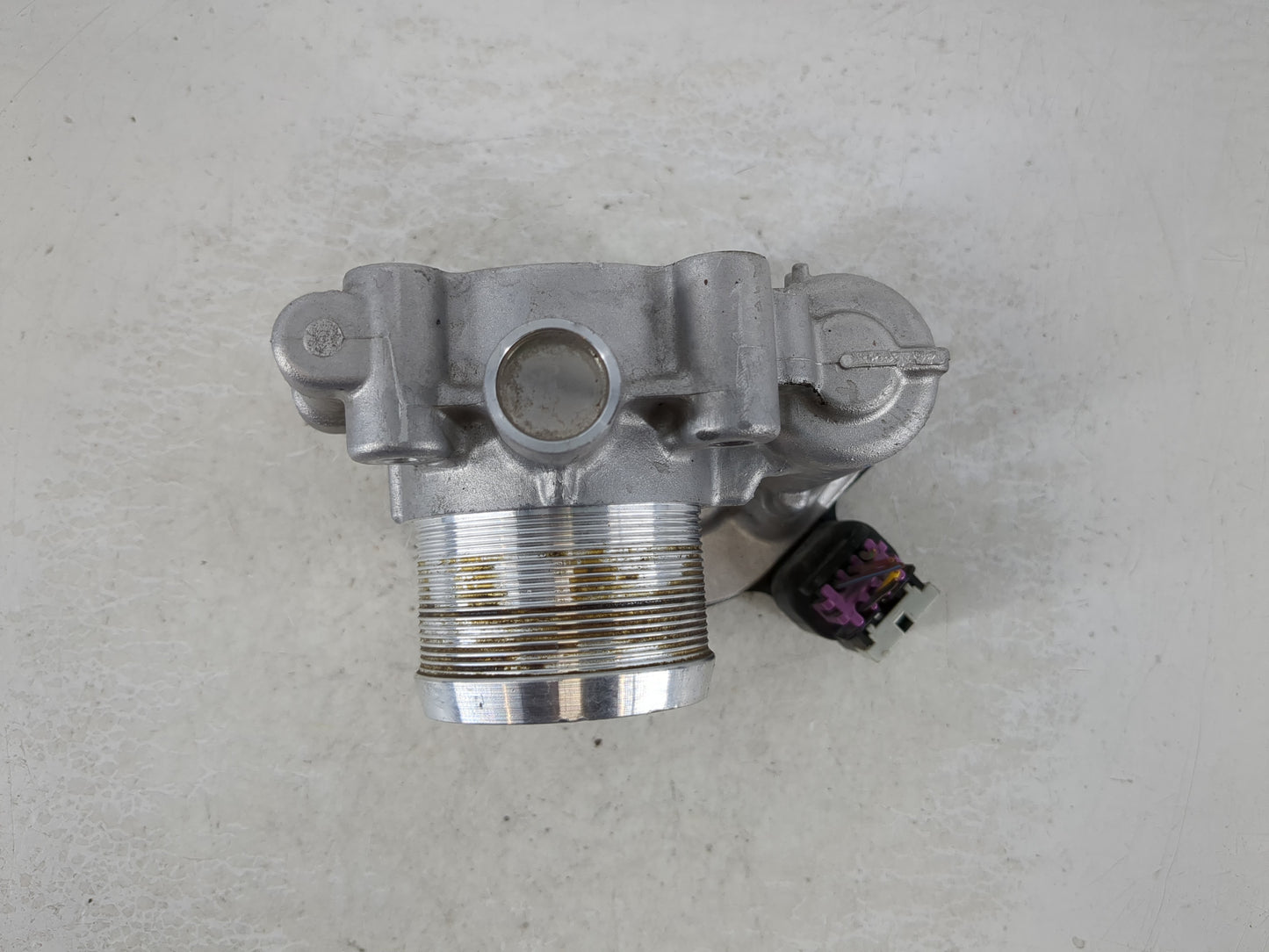 2011-2016 Chevrolet Cruze Throttle Body P/N:55 565 489 Fits Fits 2011 2012 2013 2014 2015 2016 2017 2018 2019 2020 2021 OEM 