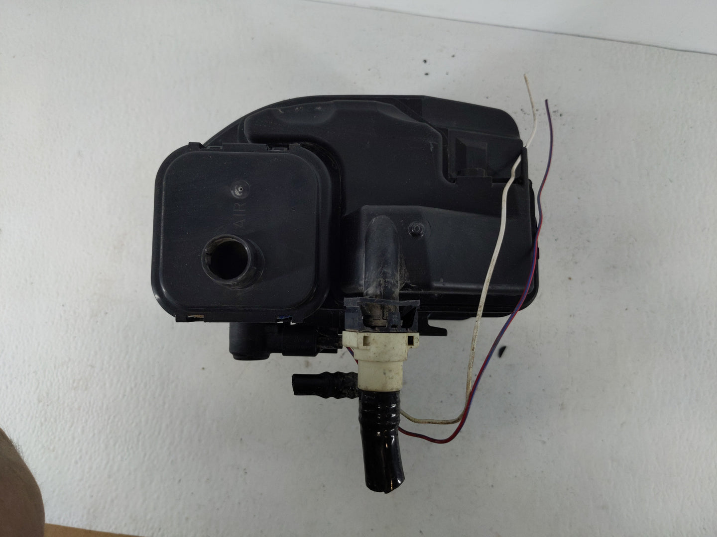2016 Chevrolet Cruze Fuel Vapor Charcoal Canister - Oemusedautoparts1.com