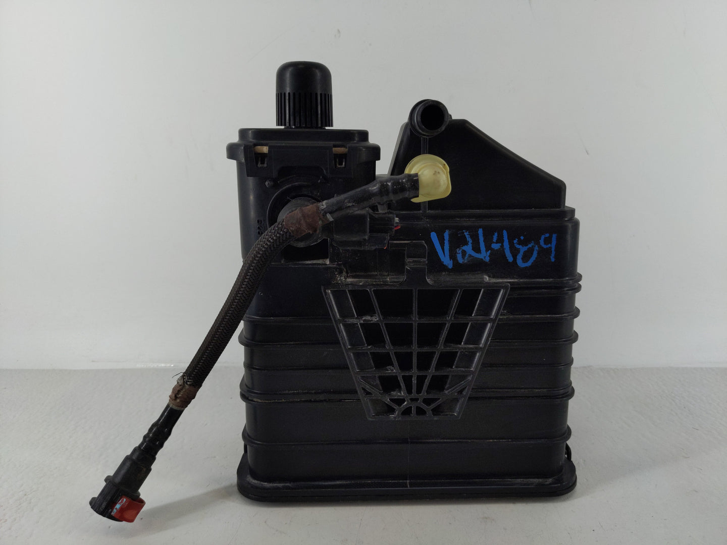 2016 Chevrolet Cruze Fuel Vapor Charcoal Canister - Oemusedautoparts1.com