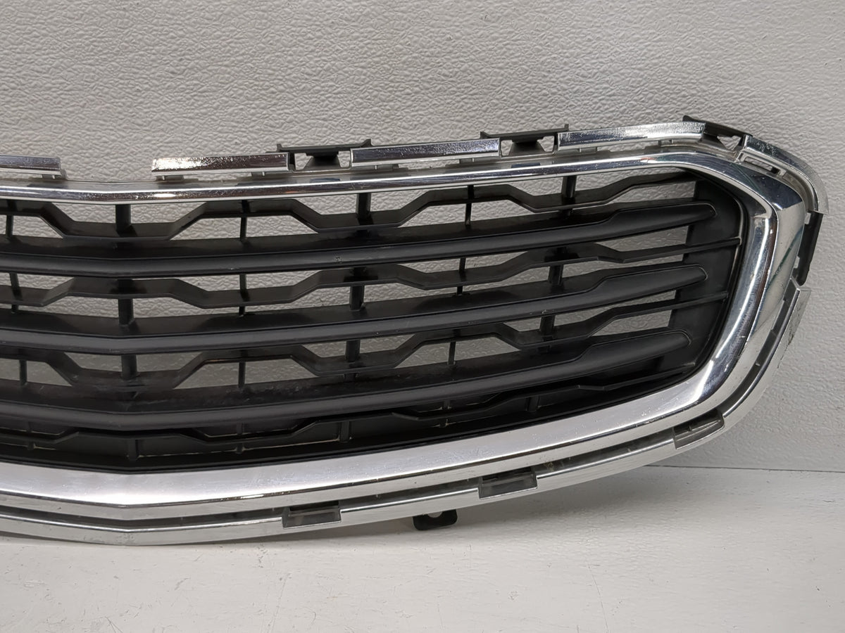 2016-2018 Chevrolet Cruze Front Grille Bumper Not Included 1118581 - Oemusedautoparts1.com