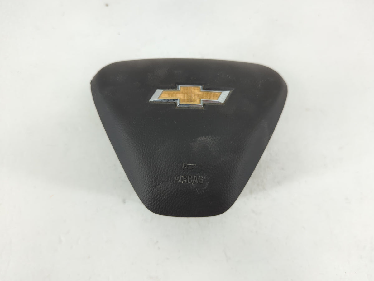 2016-2017 Chevrolet Cruze Air Bag Driver Left Steering Wheel Mounted Fits Fits 2016 2017 OEM Used Auto Parts - Oemusedautopa