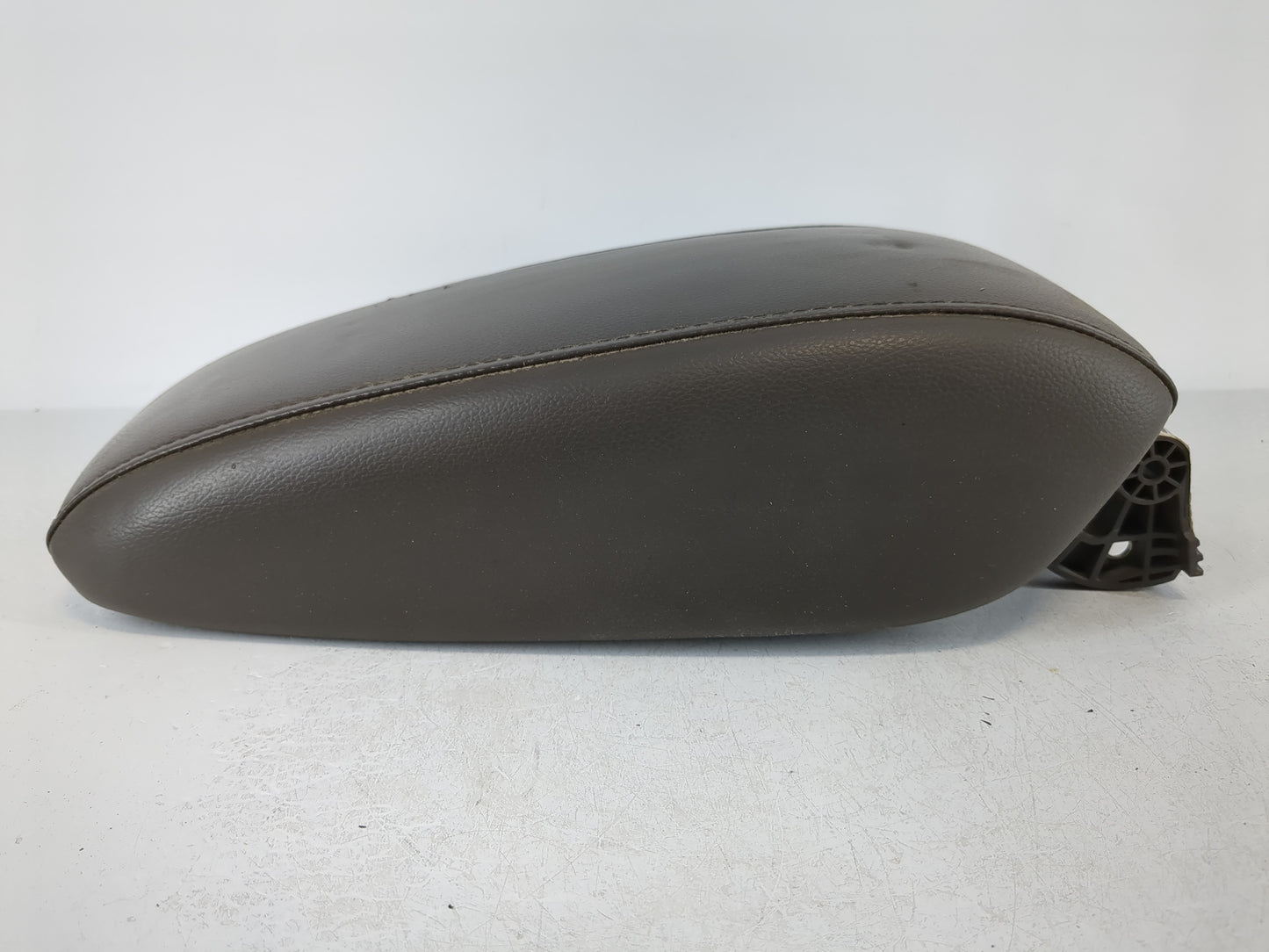 2016 Chevrolet Cruze Center Console Armrest Cover Lid Fits OEM Used Auto Parts - Oemusedautoparts1.com
