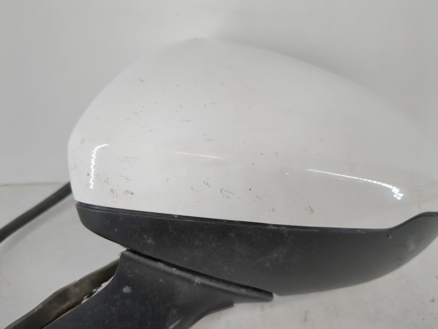 2016-2018 Chevrolet Cruze Driver Side View Mirror - Left Door Mirror OEM Used - Oemusedautoparts1.com